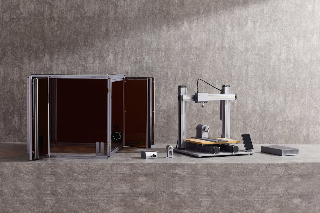 A table with a lamp and some books on it